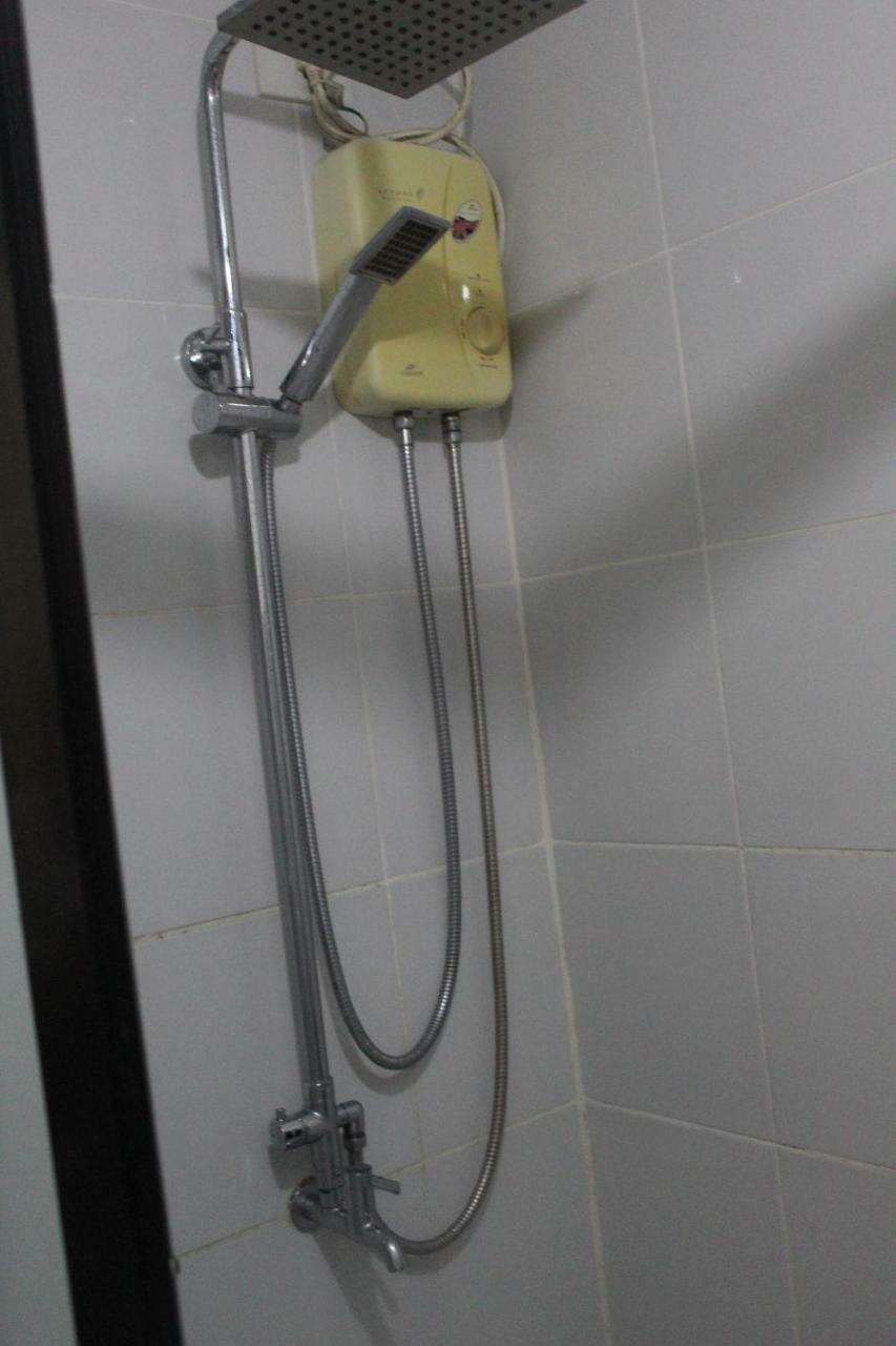 Lägenhet på 35 m² i Ecoland, med 1 sovrum och 1 badrum  Davao City Exteriör bild